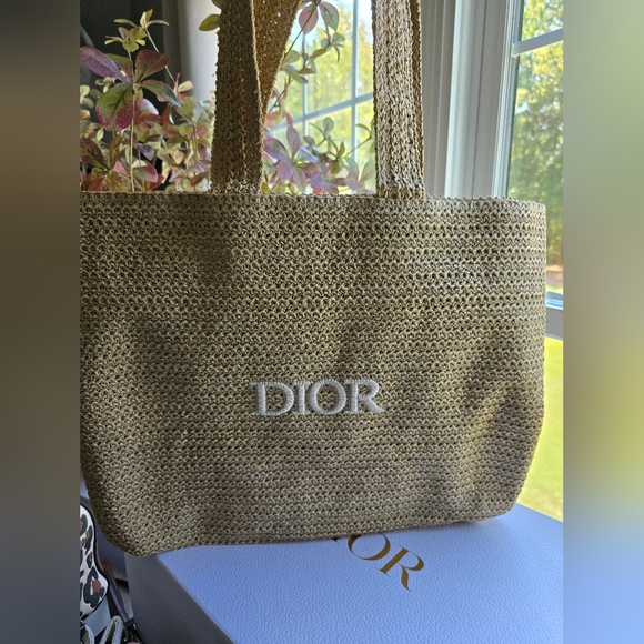 Dior Beauty Raffia Tote Bag - Picture 1 of 2
